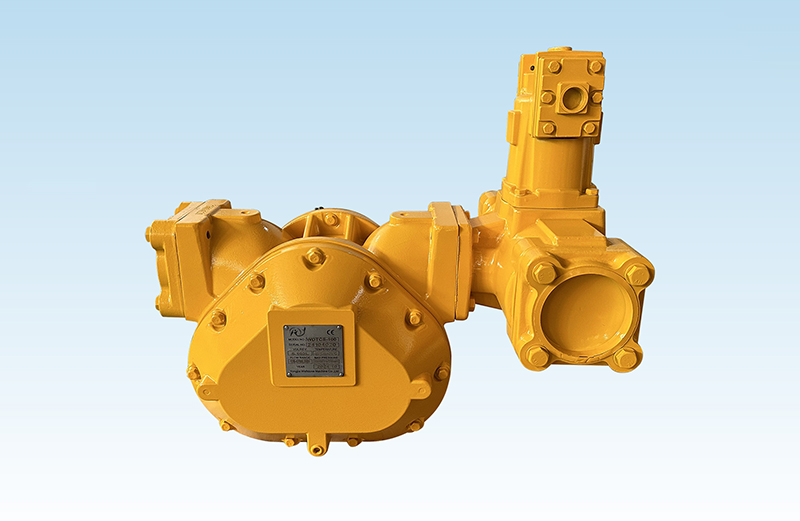 POSITIVE-DISPLACEMENT-FLOW-METER-WITH-PULSER-2